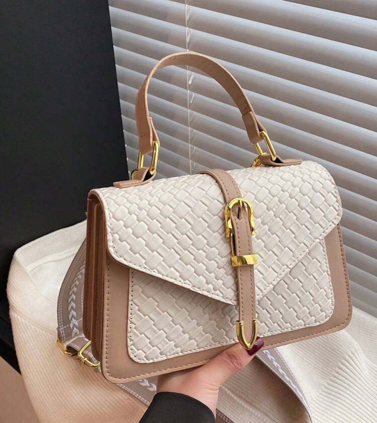 Square handbag